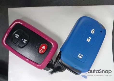 2015 Toyota Prius Two из США, поврежденный, VIN JTDKN3DU0F1879950